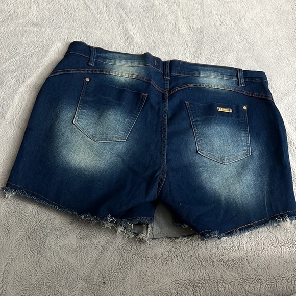 VIP MODAS Brasil Destroyed Denim Skort NWT Plus Size 52 - Picture 5 of 10